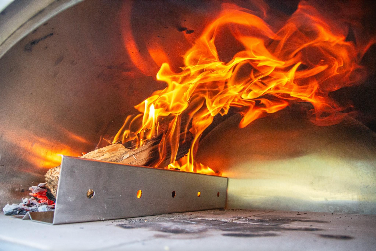 Fours Mister Ovens – Pizza & pain au feu de bois premium